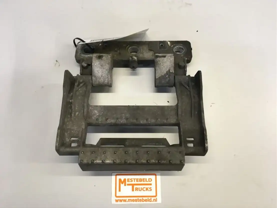 DAF Opstaptrede in grille