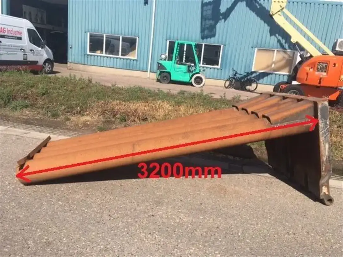 3200mm Coil lifting boom