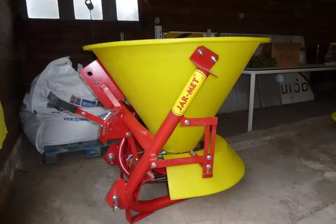Jar-Met Zoutstrooier 200 liter Nieuw