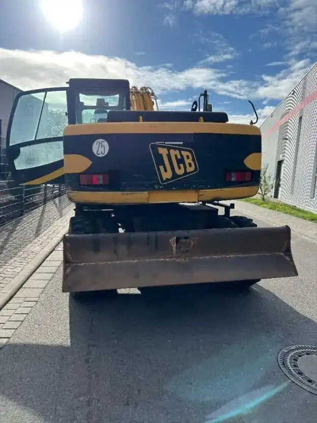 JCB Js 160 W