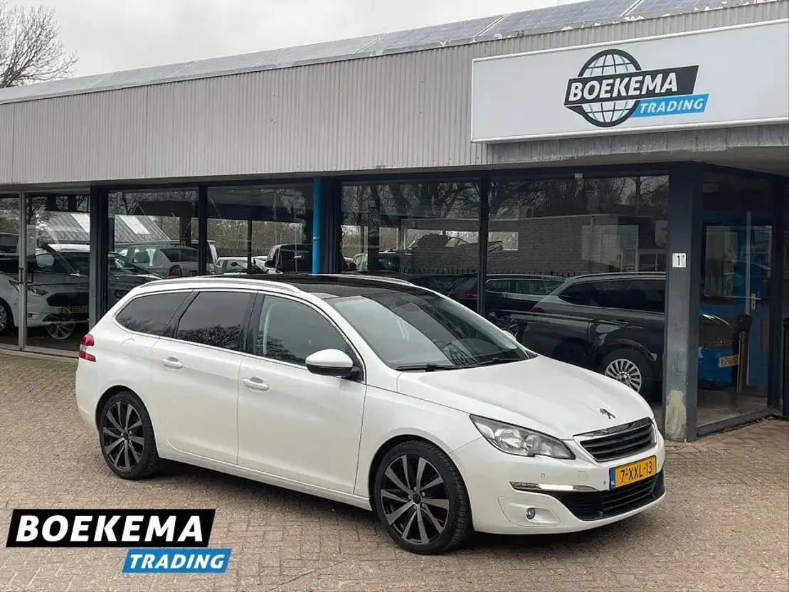 Peugeot 308 SW 1.6 HDI Executive Panorama Navigatie Cruise PDC