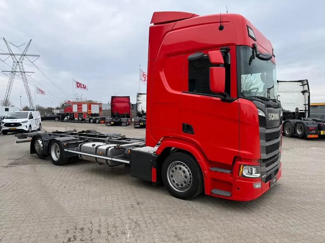 Scania R410 B 6x24 LB