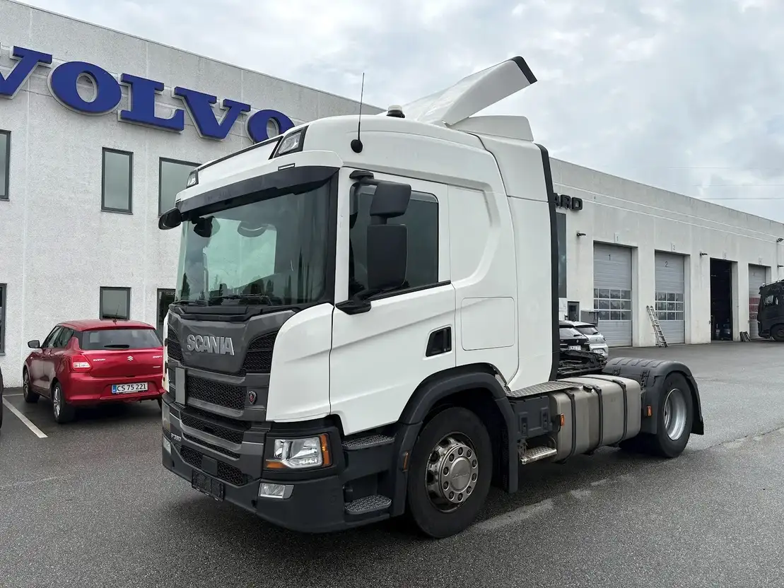 Scania P360